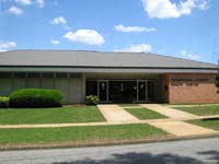 Photo of the Tallapoosa County Health Department in Dadeville, Alabama.