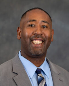 photo of Tom Henderson, Jr.